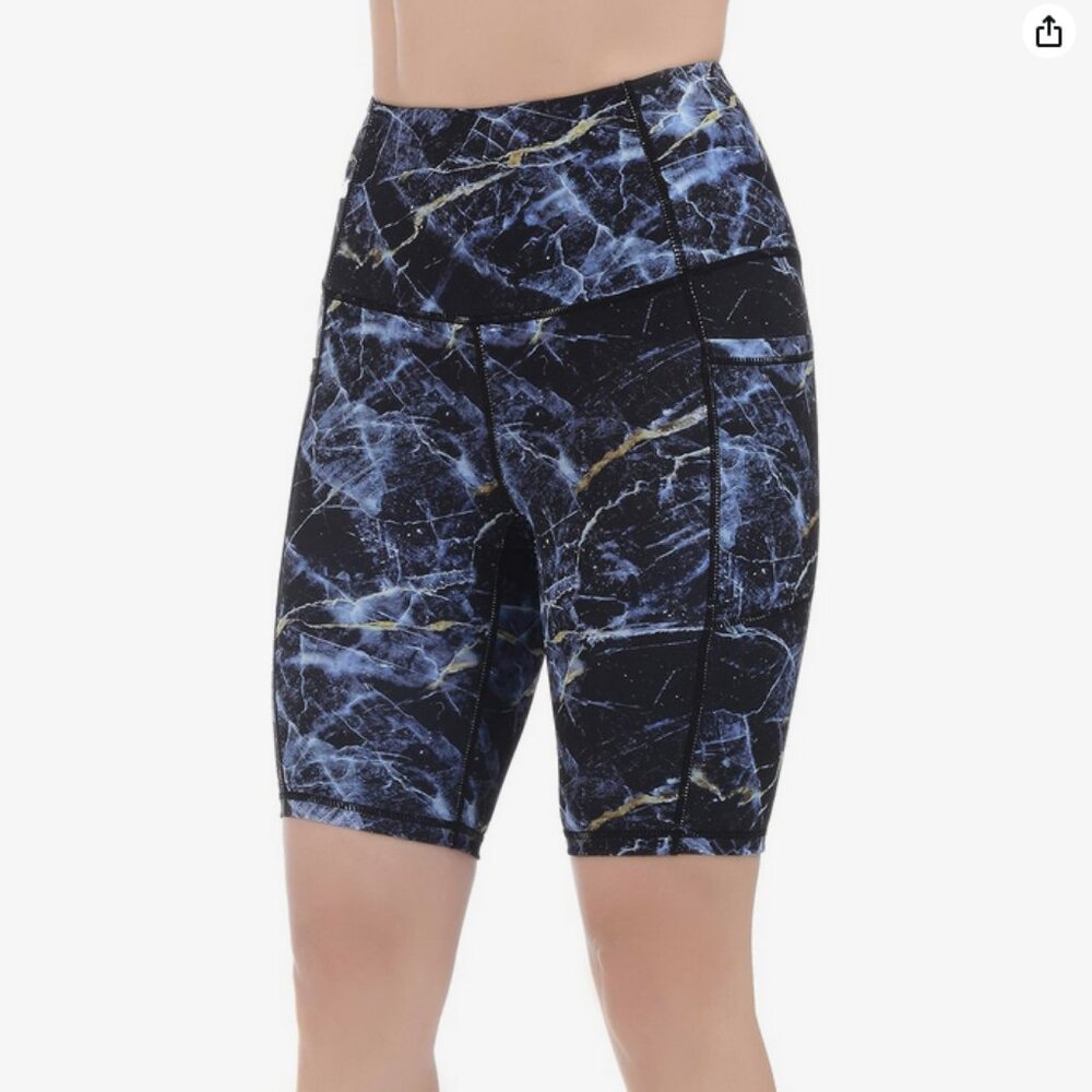 Cool Marble Pattern Athletic Running Shorts with Pockets - Picture 2 of 6